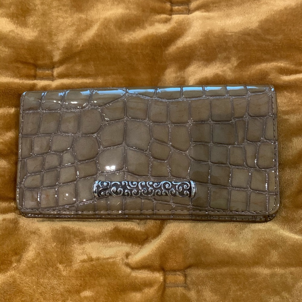 Brighton checkbook/credit card holder